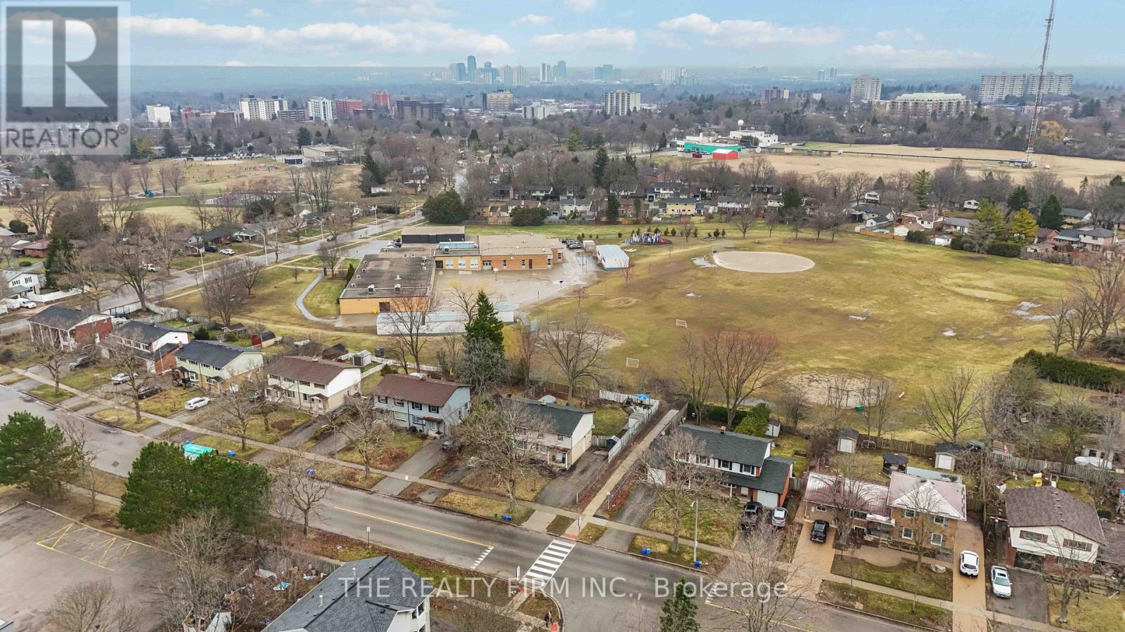 740 NOTRE DAME DRIVE