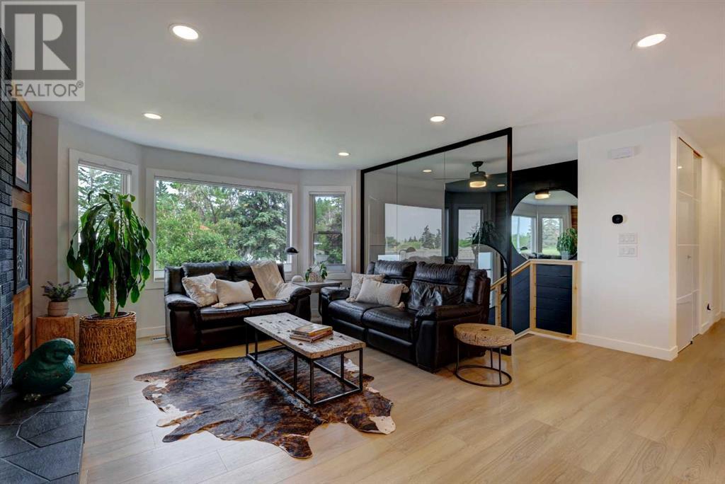 87 Brampton Crescent SW