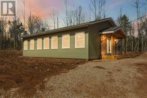 241 Alton Road Springfield NS B0R1H0