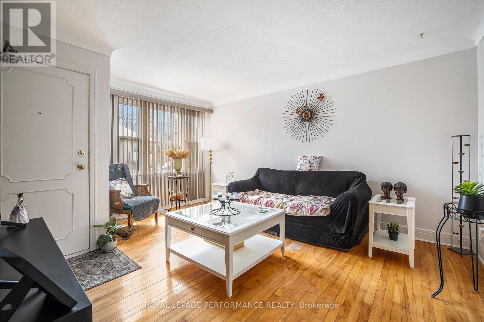 327-329 SHAKESPEARE STREET