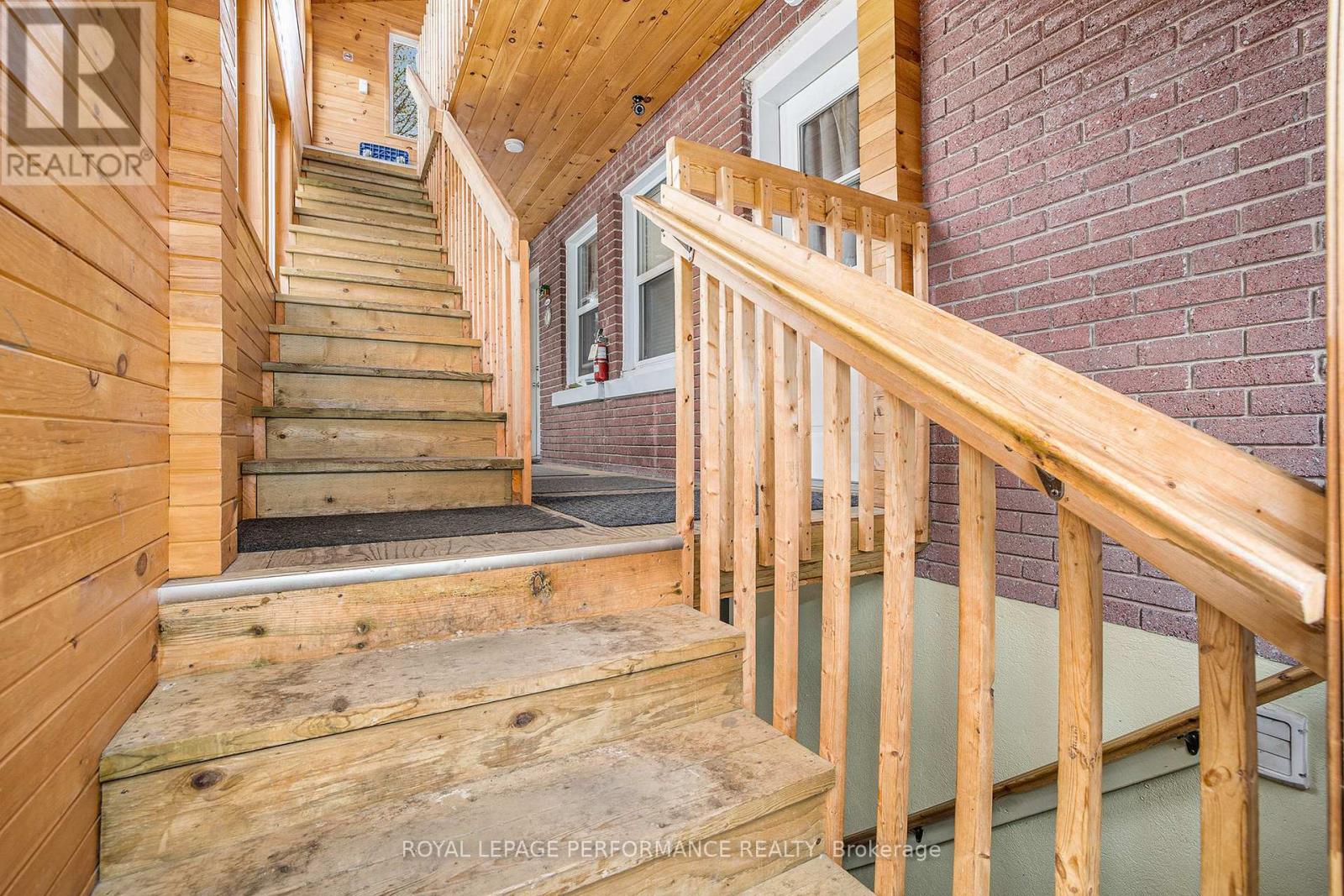 327-329 SHAKESPEARE STREET