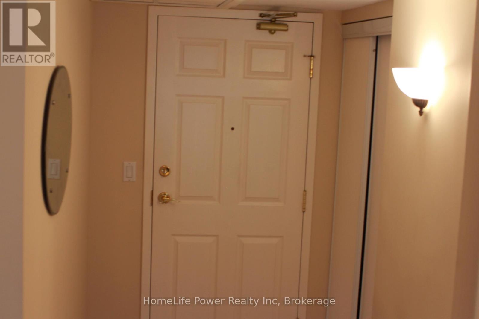 208 - 20 ST GEORGE STREET