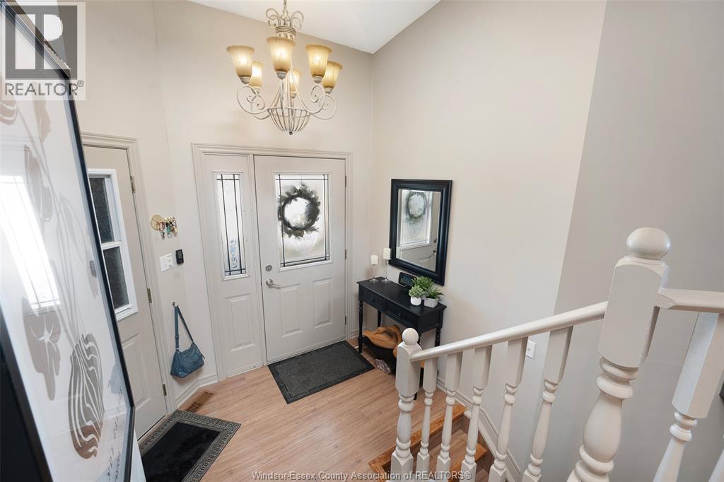 2 QUEEN'S HILL CRESCENT