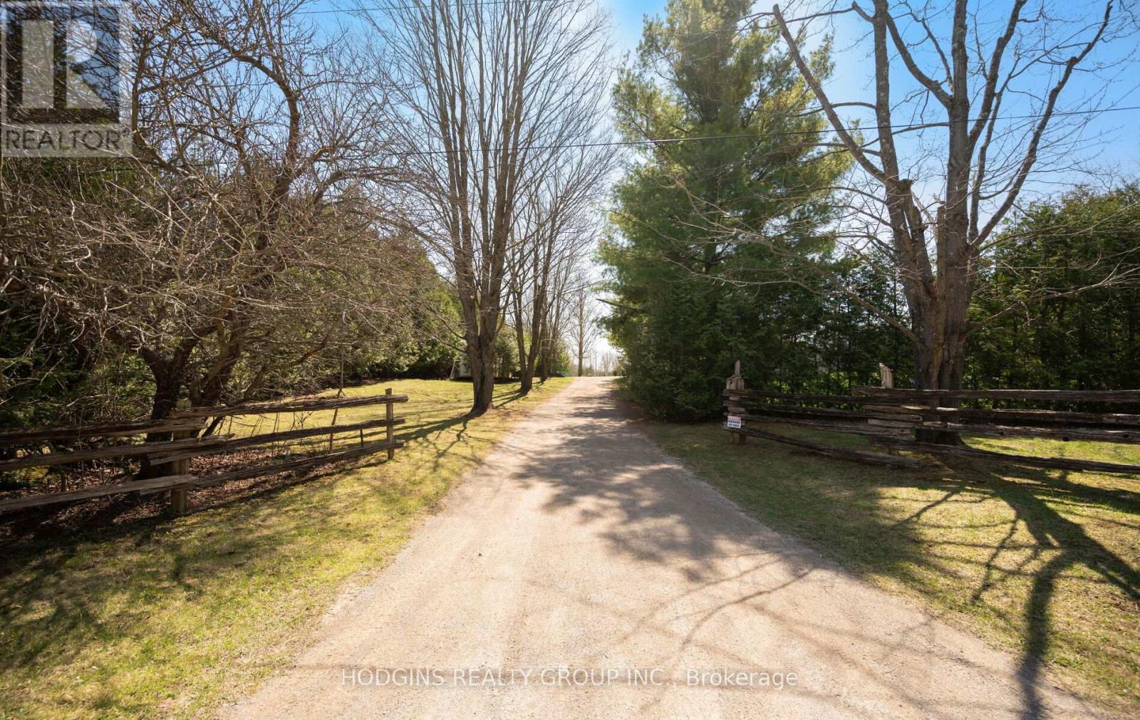 5136 15 SIDE ROAD