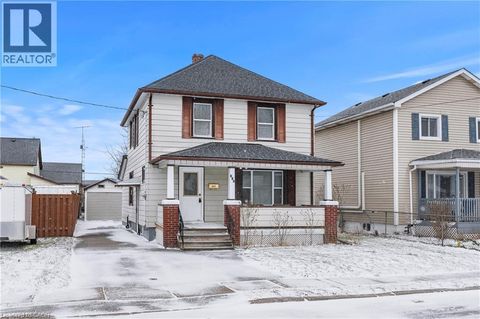217 MITCHELL Street Port Colborne ON L3K1Y4