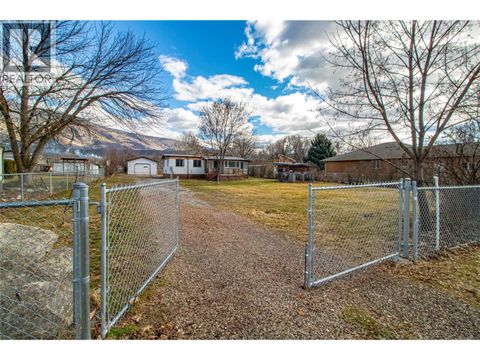 7171 ISLAND WAY Road Oliver BC V0H1T7
