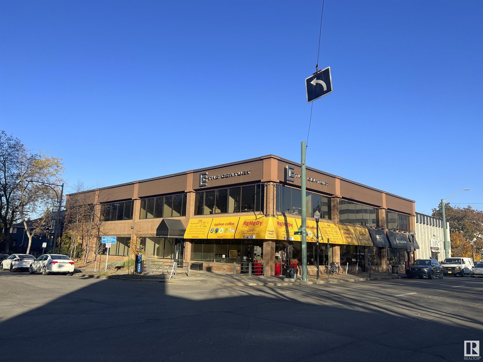 10310 124 ST NW