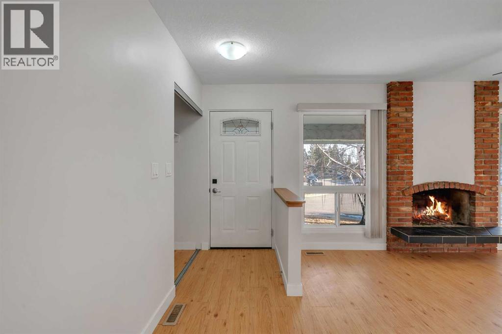 102 Huntham Place NE