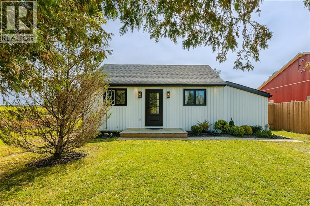 401250 GREY 4 Road