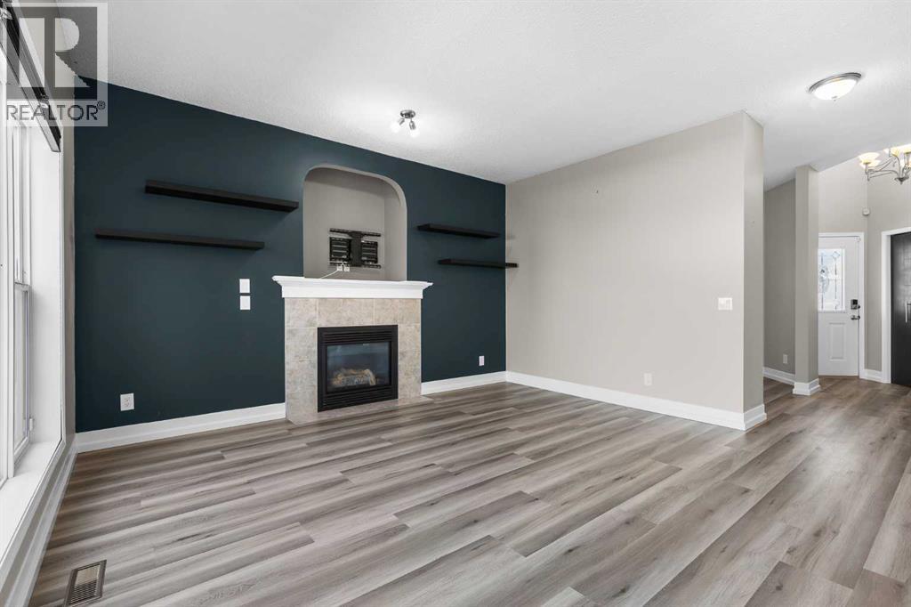 148 Stonegate Crescent NW