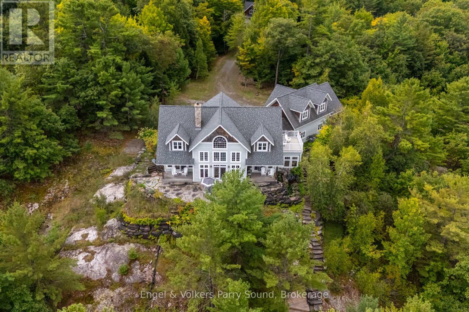 22 BEACON POINT DRIVE