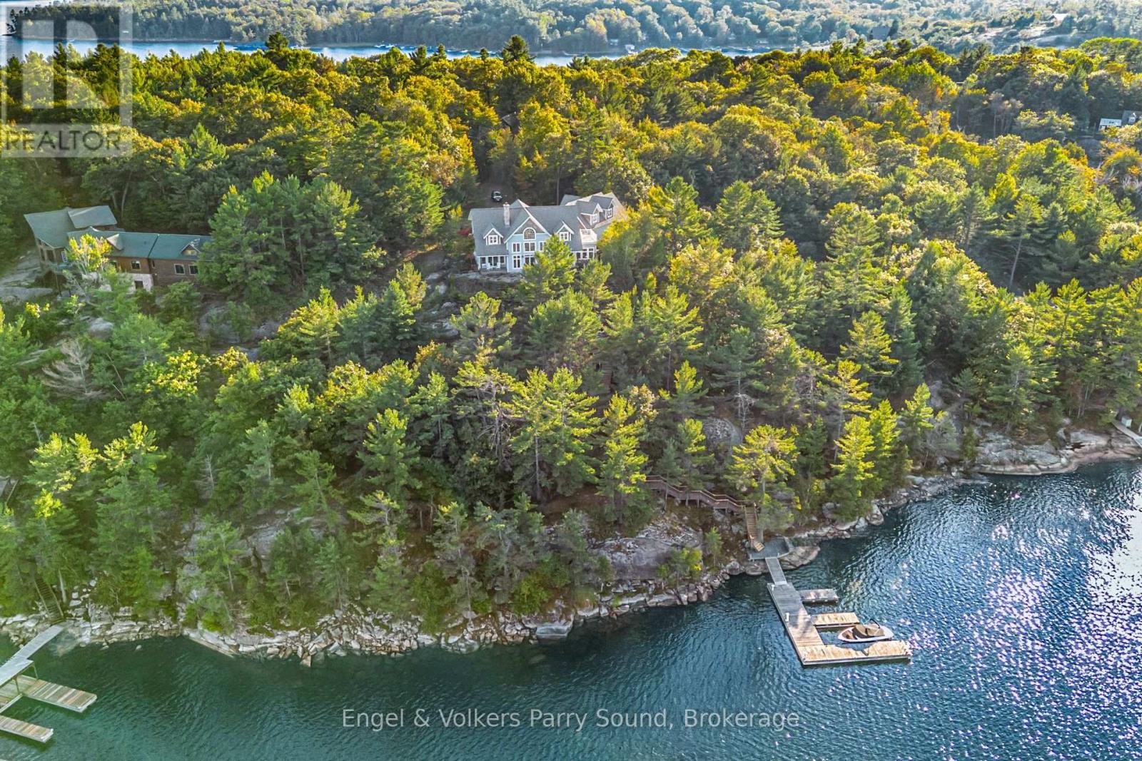 22 BEACON POINT DRIVE