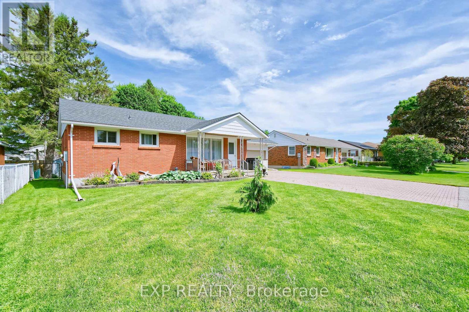 85 TREELAWN AVENUE