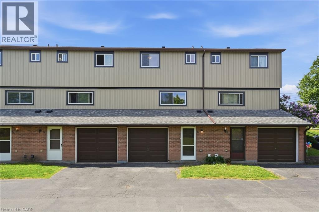 Photo 1 of 47 — 65 MOUNT ALBION Road Unit# 2, Hamilton, ON L8K5S5