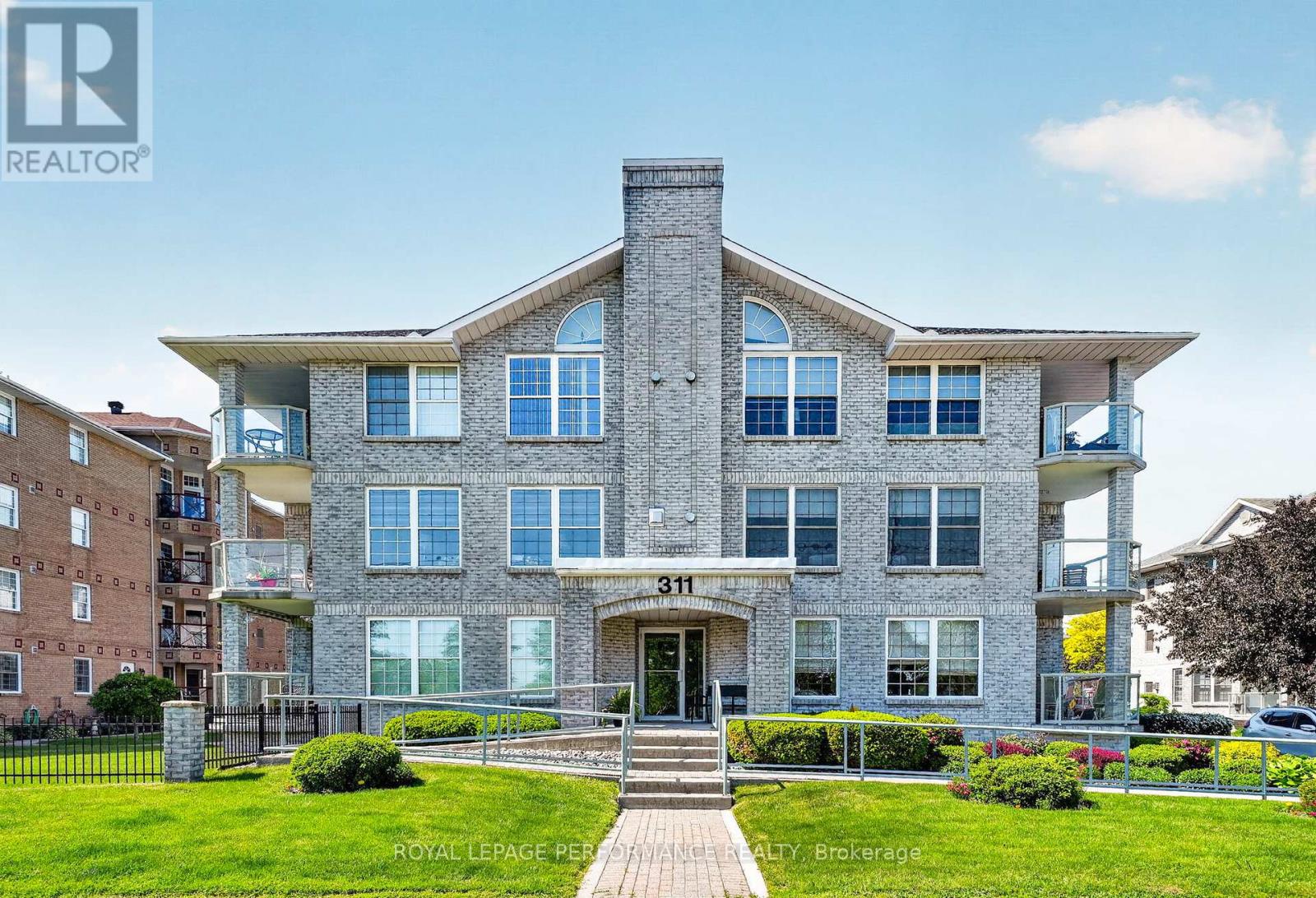 Photo 1 of 41 — 103 - 311 WATER STREET W Unit 103, Cornwall, ON K6J1A5