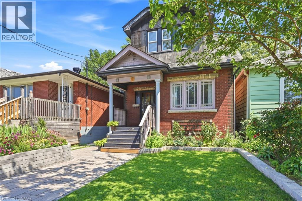 252 FAIRFIELD Avenue