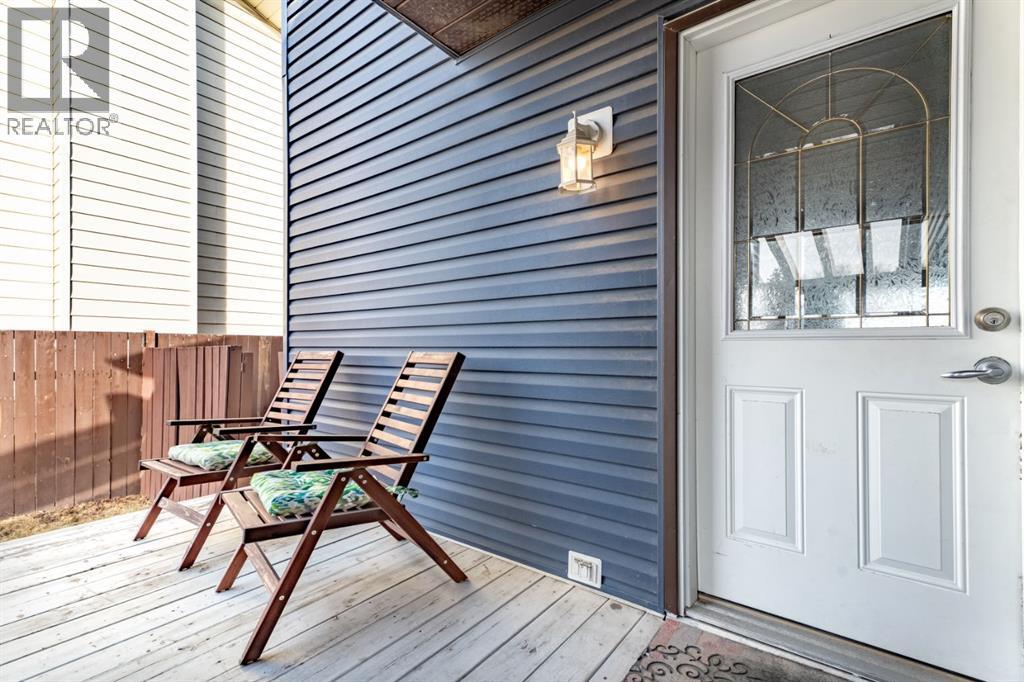 164 Beddington Circle NE