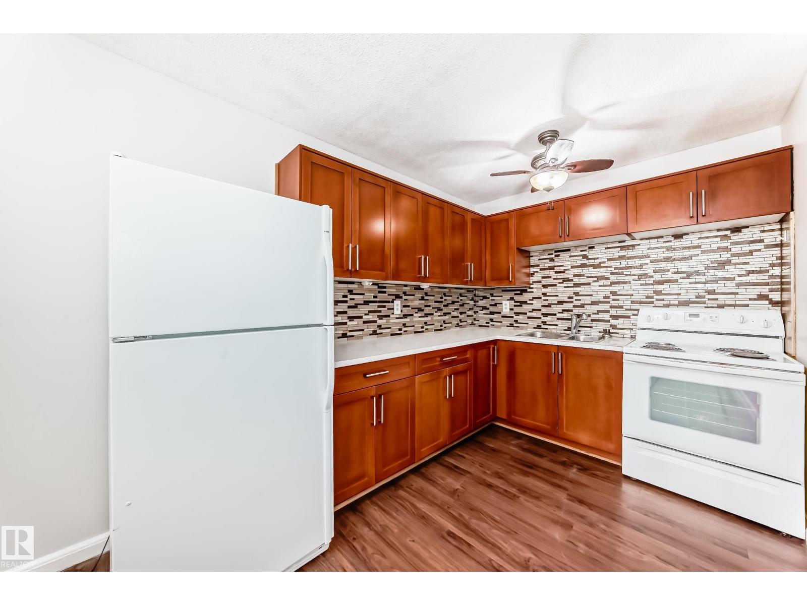 3325 107 AV NW NW