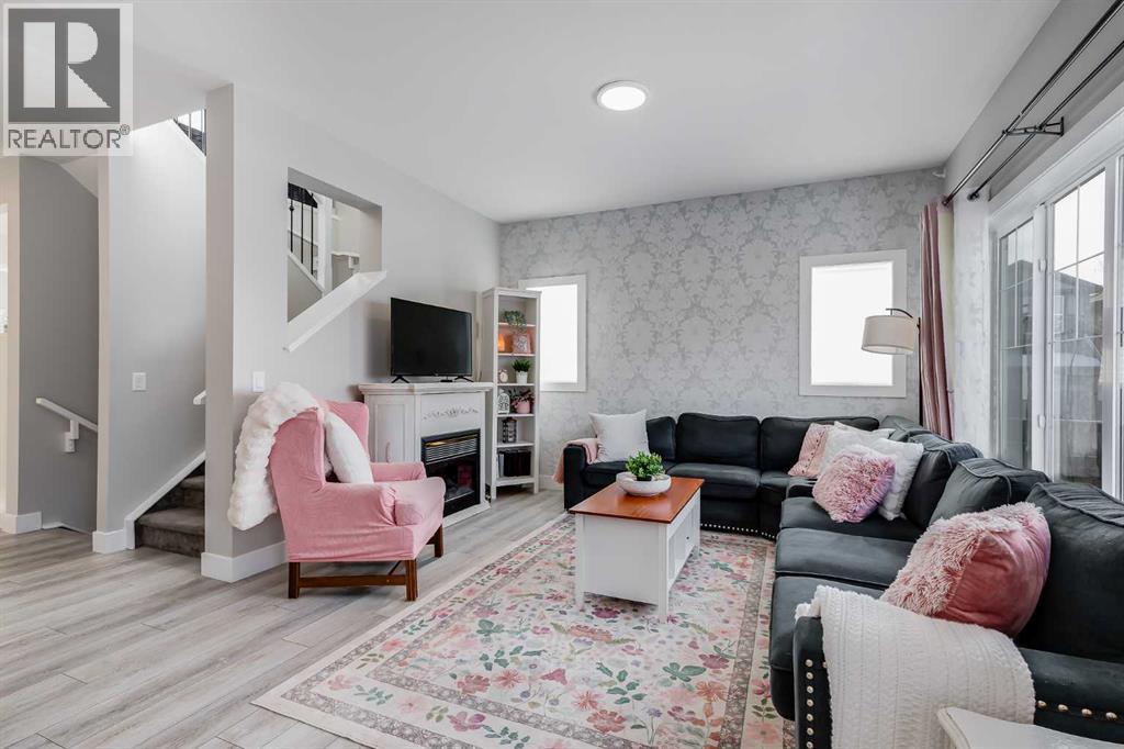 1260 Chinook Gate Bay SW