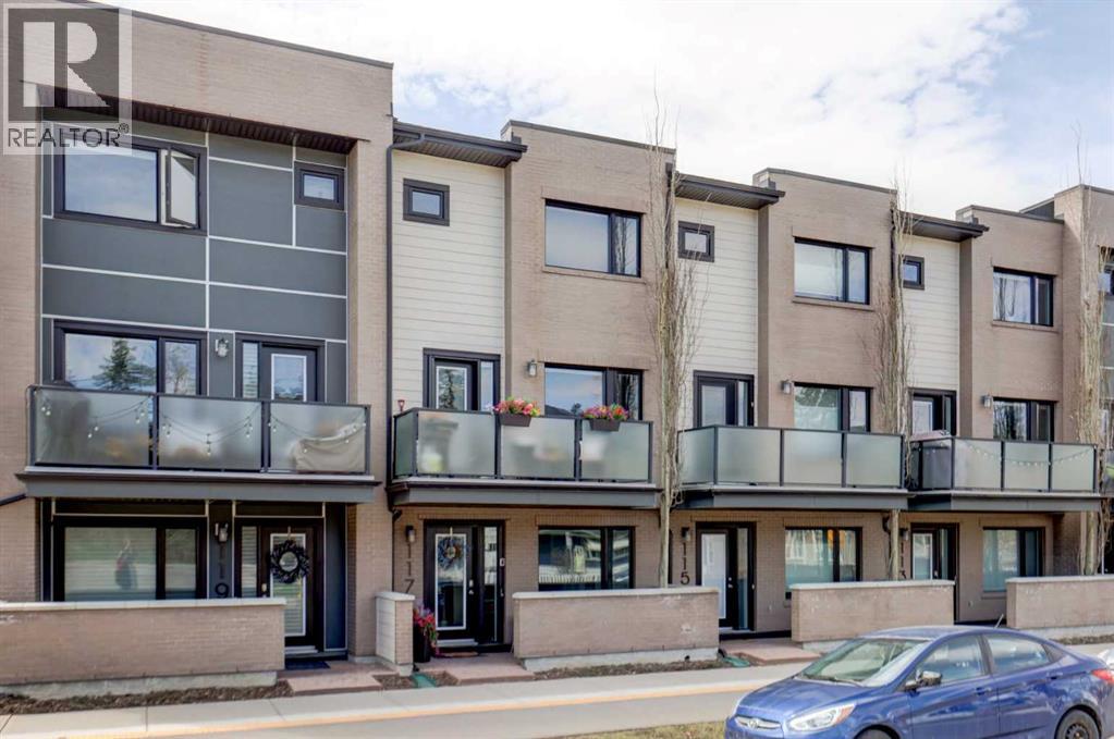 117, 28 Mcdougall Court NE