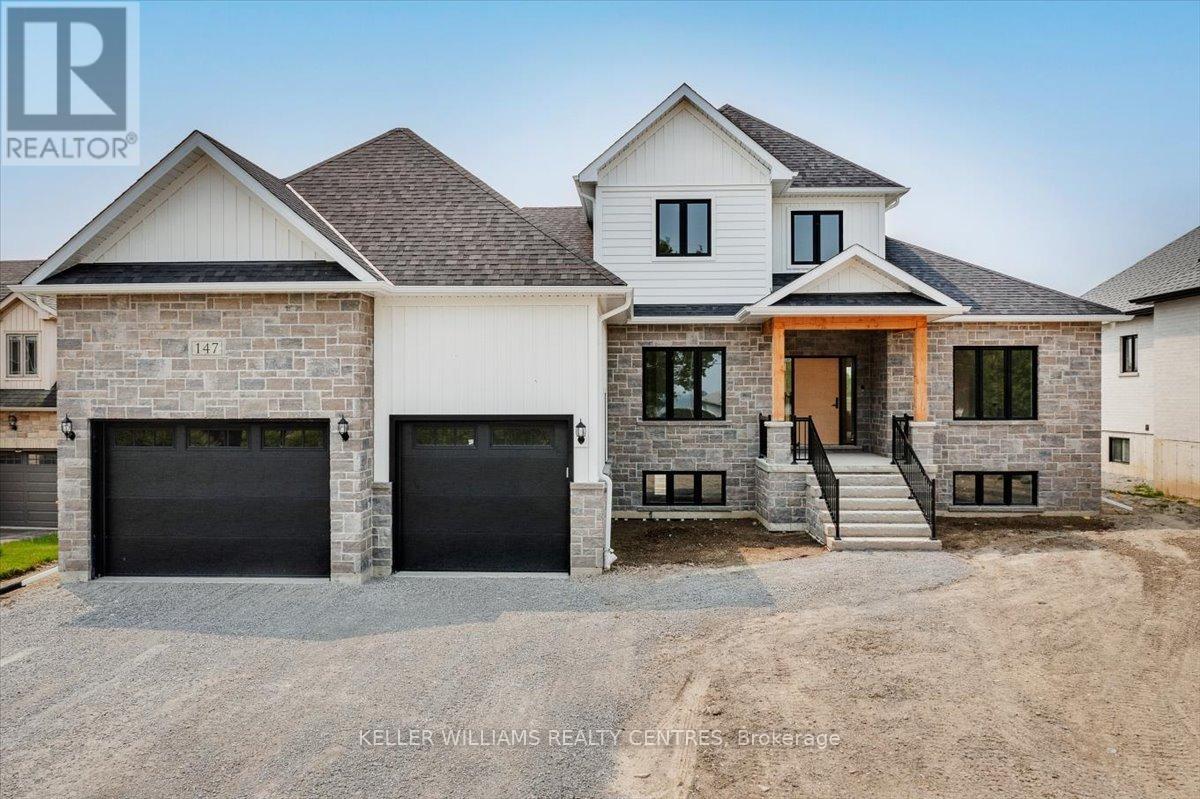 147 LAKE DRIVE E