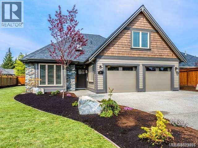 912 Ridgeline Blvd