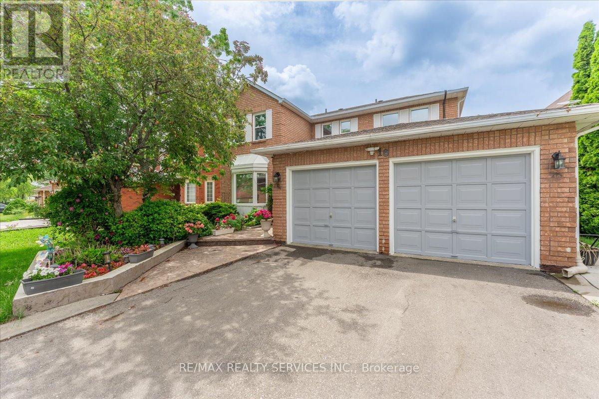 16 MAJOR WILLIAM SHARPE DRIVE E