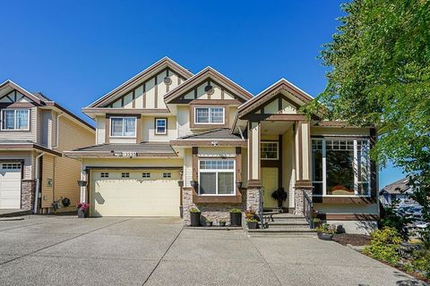 13535 80A AVENUE Surrey BC V3W1R3