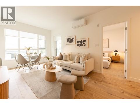 605 3596 MALSUM DRIVE North Vancouver BC V7G0B5