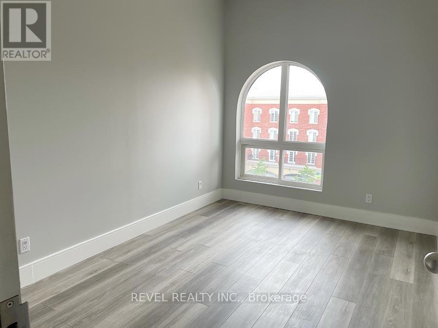 407 - 150 COLBORNE STREET