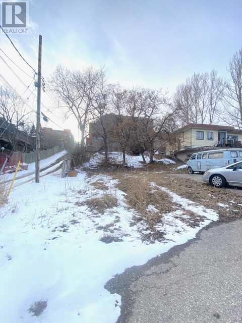 411 Edmonton Trail NE