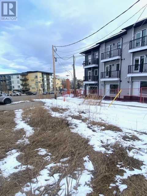 411 Edmonton Trail NE