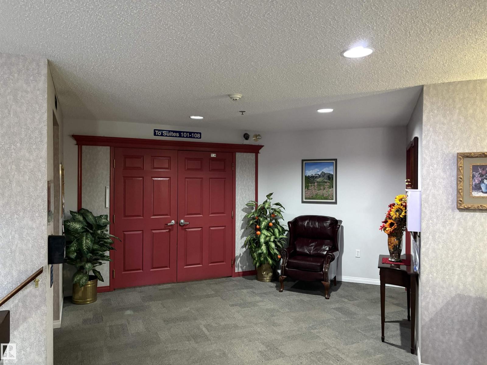 #102 17519 98A AV NW