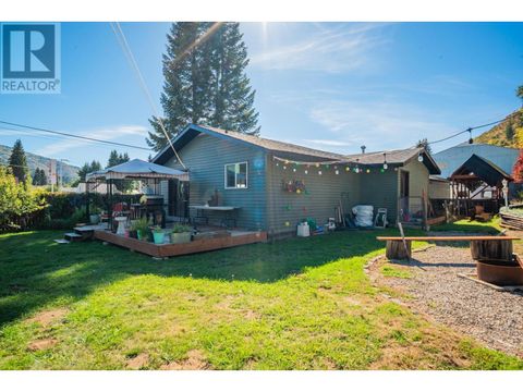625 11th Avenue Montrose BC V0G1P0