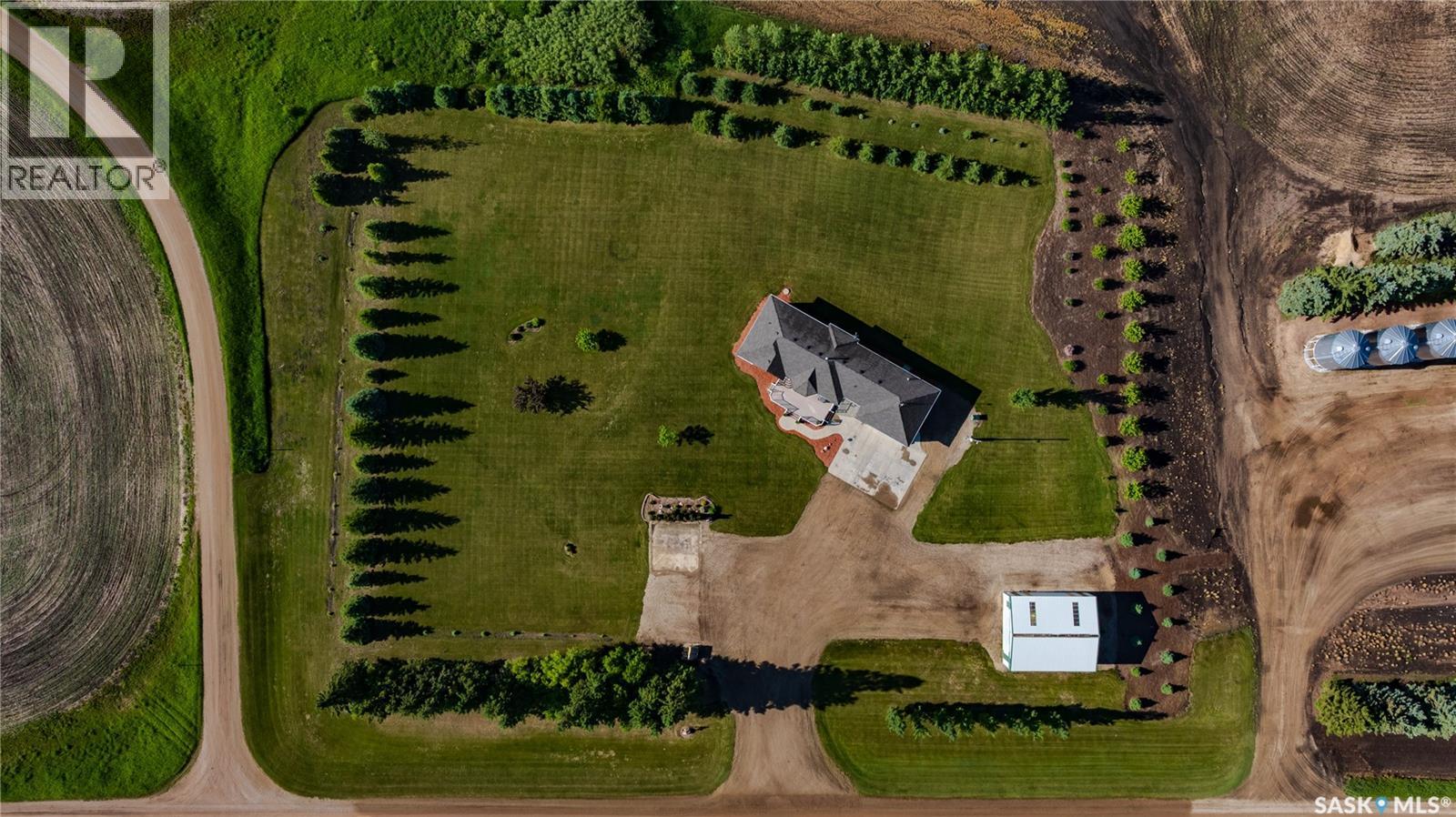 Hiebert Acreage