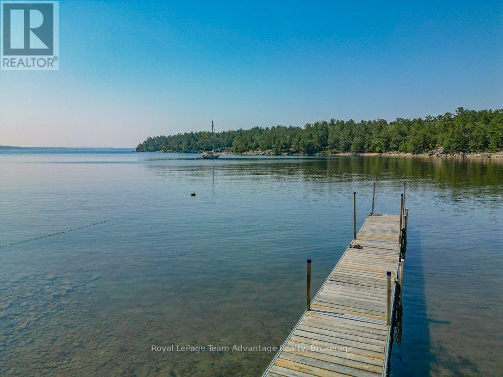 46 HUCKLEBERRY ISLAND
