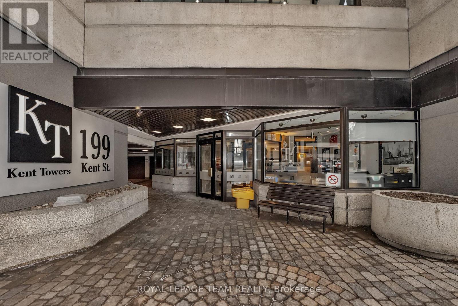 1701 - 199 KENT STREET
