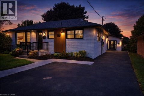 88 WOODHAVEN Road Kitchener ON N2C1V1