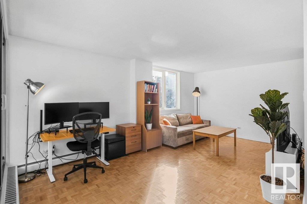 #306 9816 112 ST NW