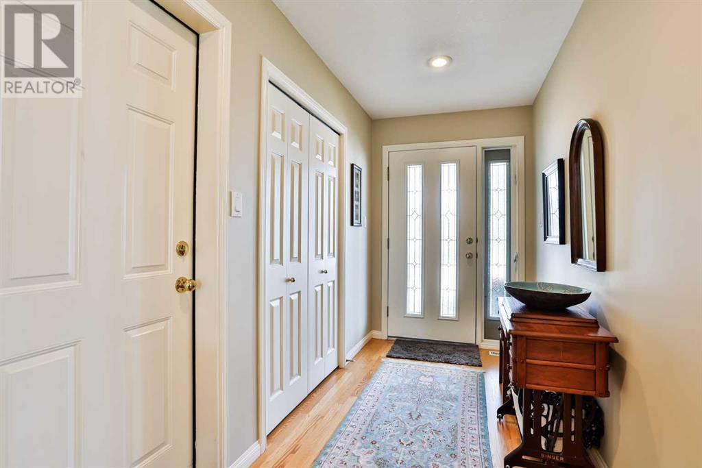14 Fairmont Bay S