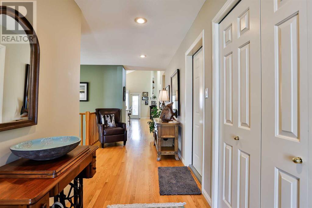 14 Fairmont Bay S