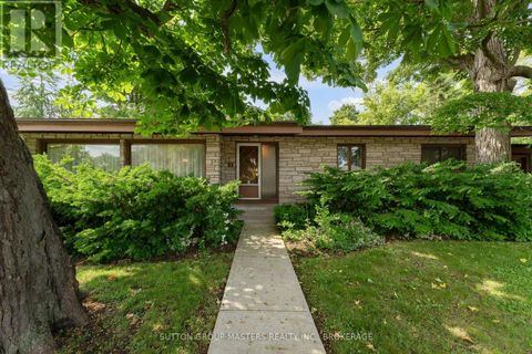 2 CHURCHILL STREET Kingston (Central City West) ON K7M2K5