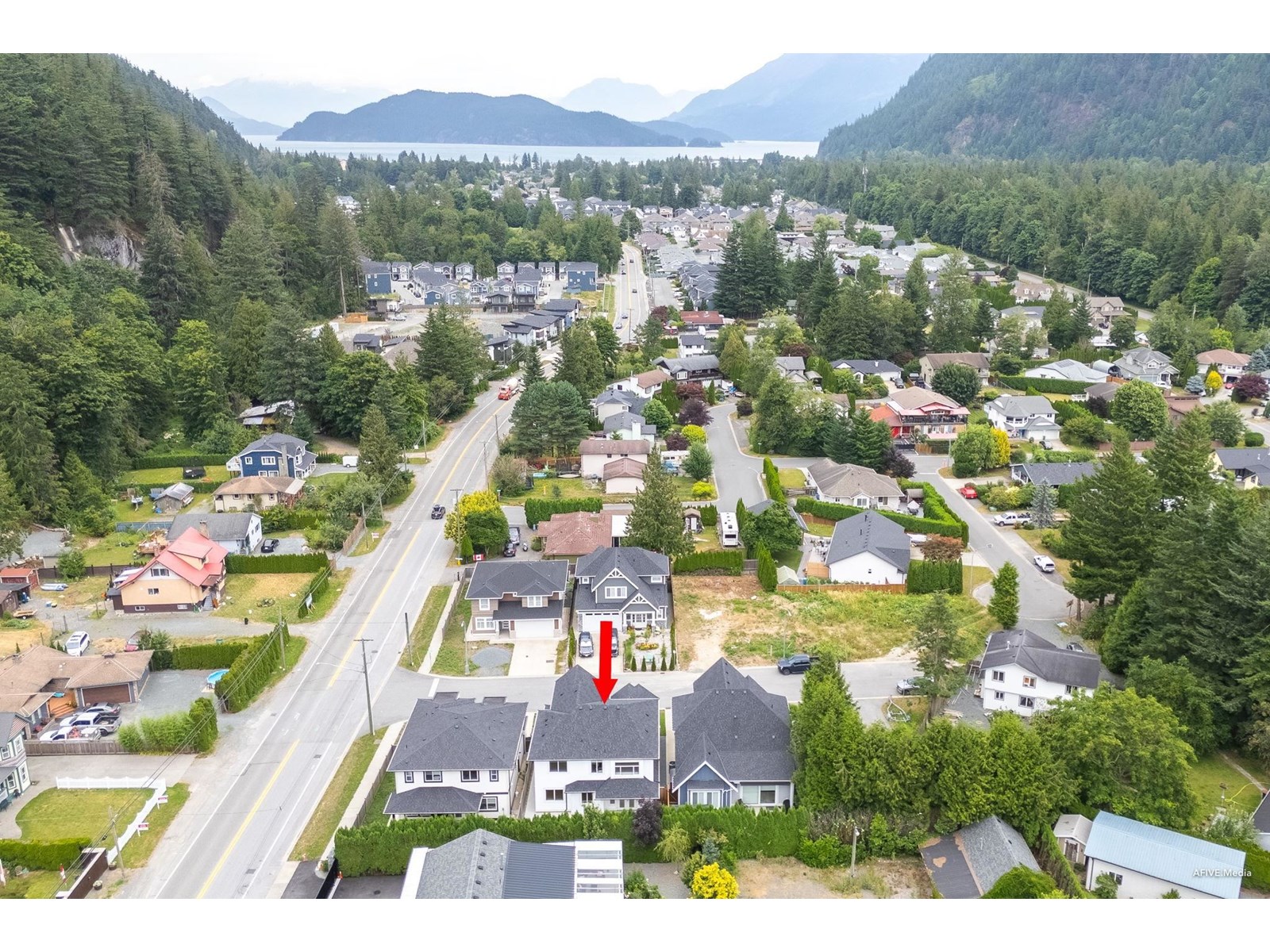 862 WILLOW PLACE|Harrison Hot Springs