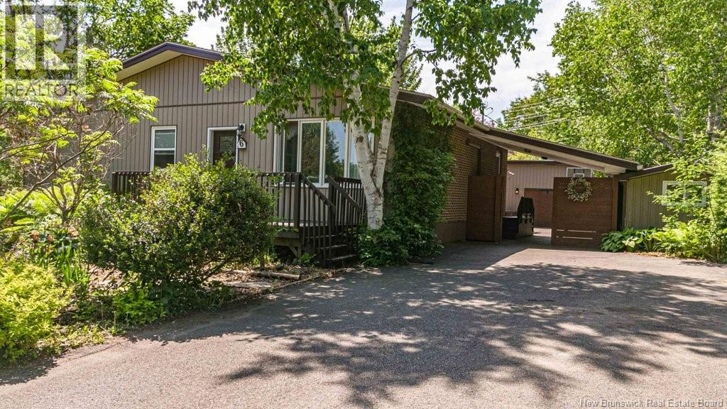 6 Cedar Acres Court
