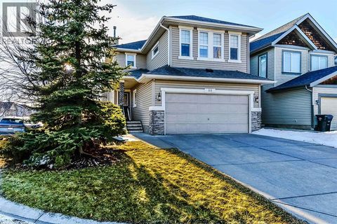 88 Evansford Road NW Calgary AB T3P1G8