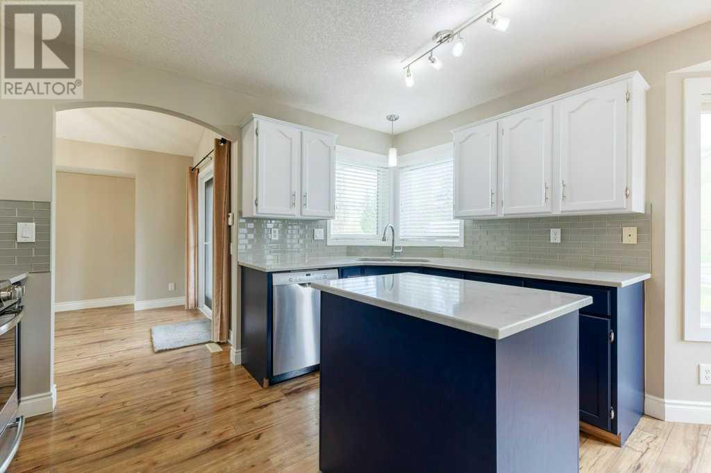 160 Gleneagles Close