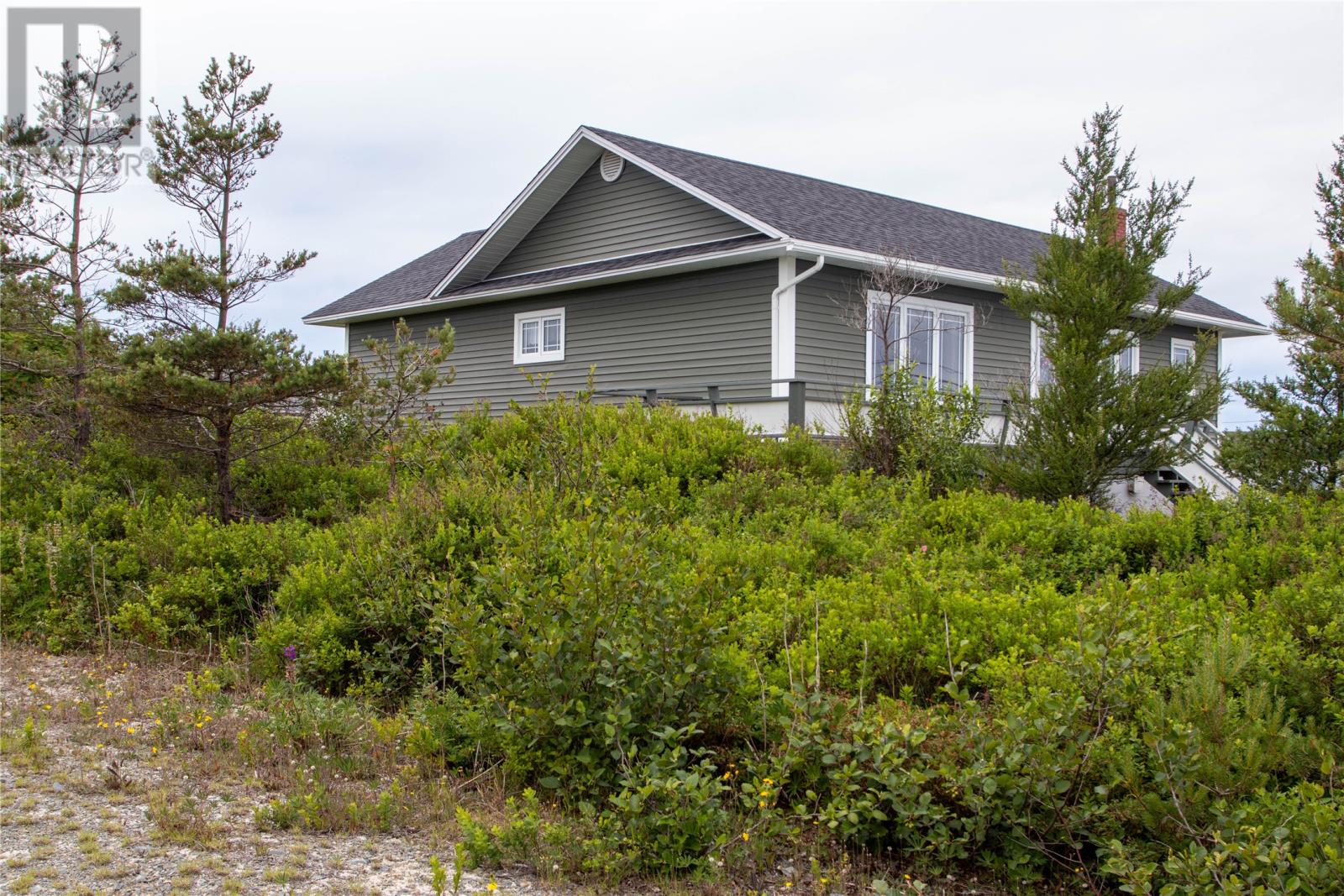 138 Confederation Drive