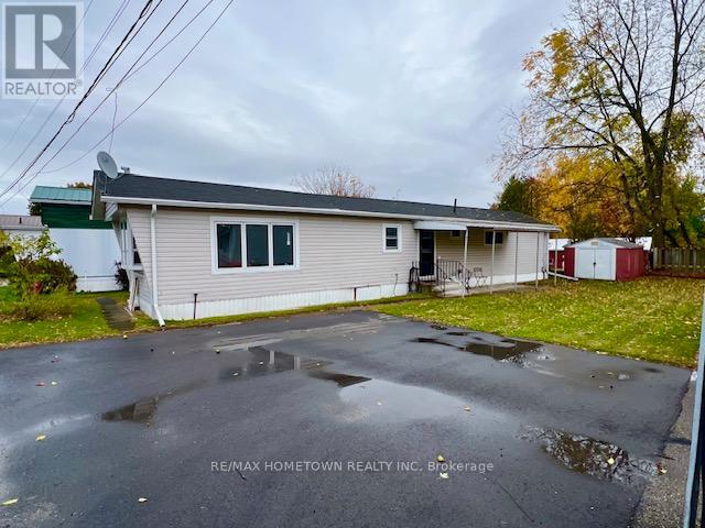 Photo 1 of 15 — 3 - 1871 OXFORD AVENUE Unit 3, Elizabethtown-Kitley, ON K6V7B5