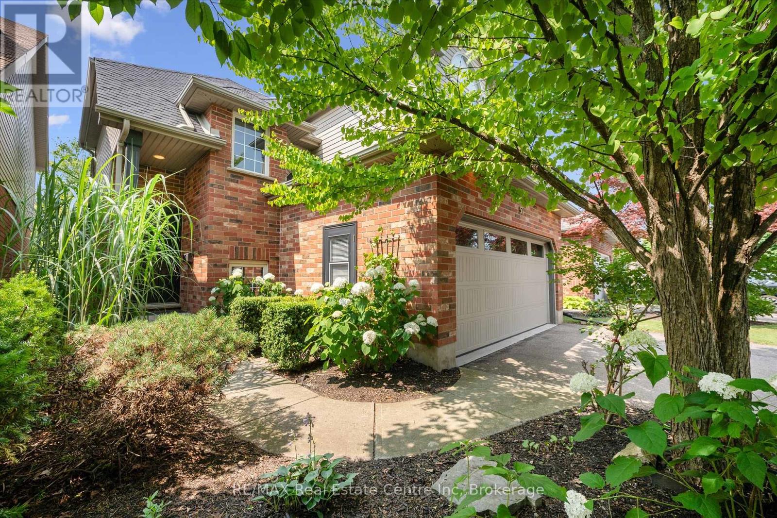 51 MARSH CRESCENT