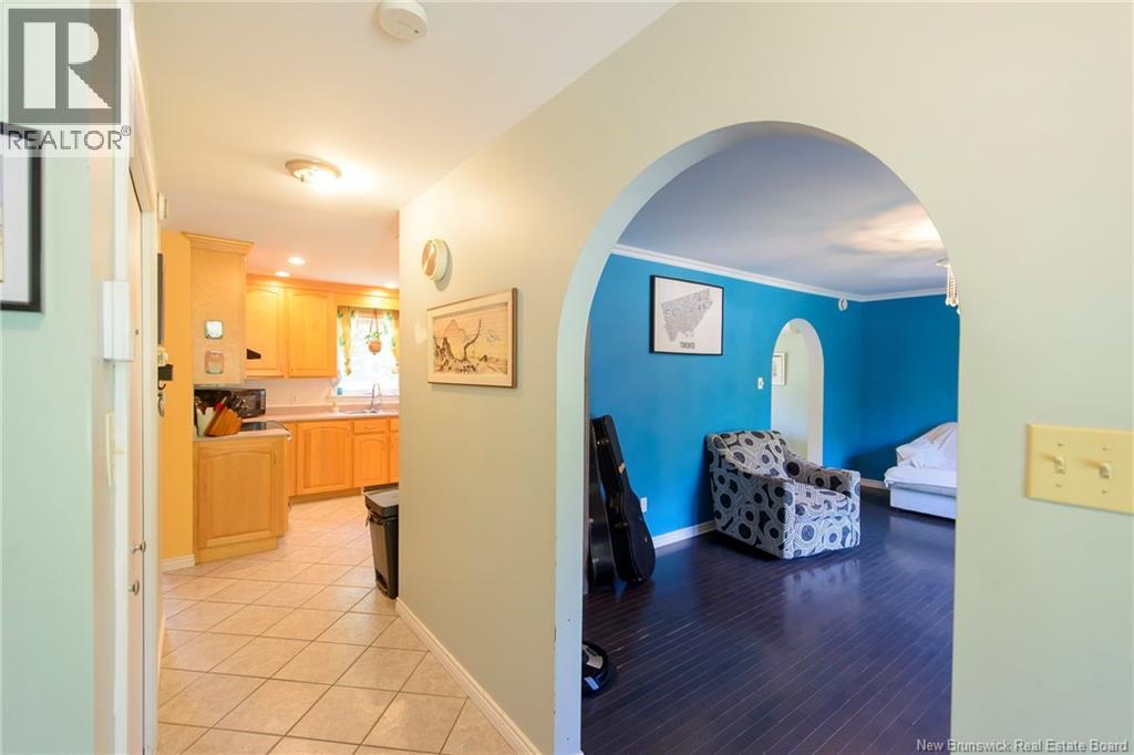 7 Baycrest Drive
